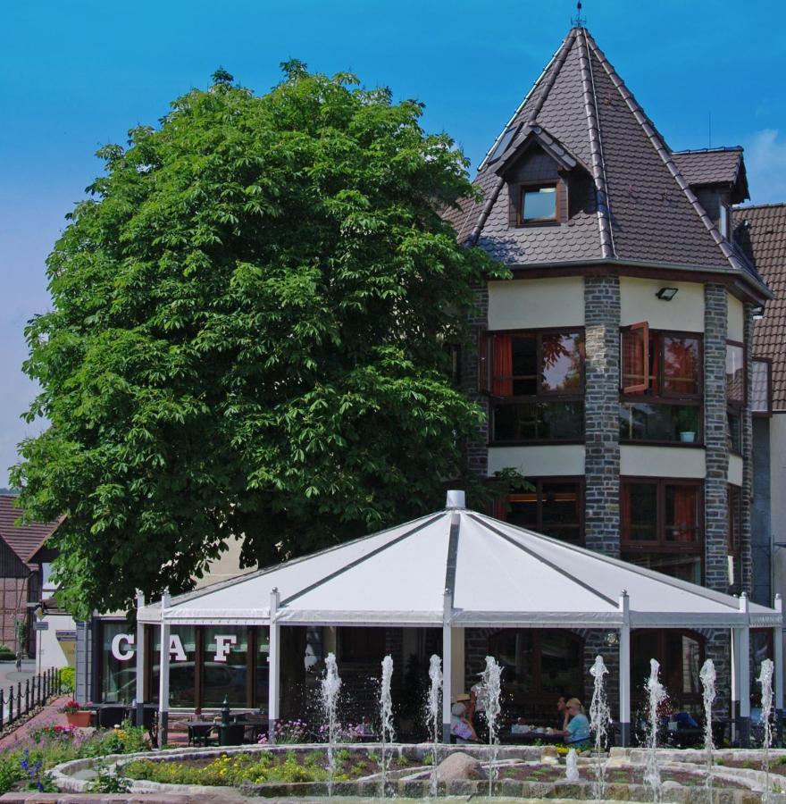 Hotel Vier Spitzen Lauenforde Екстериор снимка