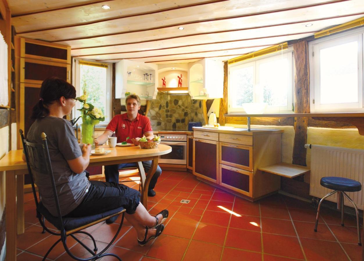 Hotel Vier Spitzen Lauenforde Екстериор снимка