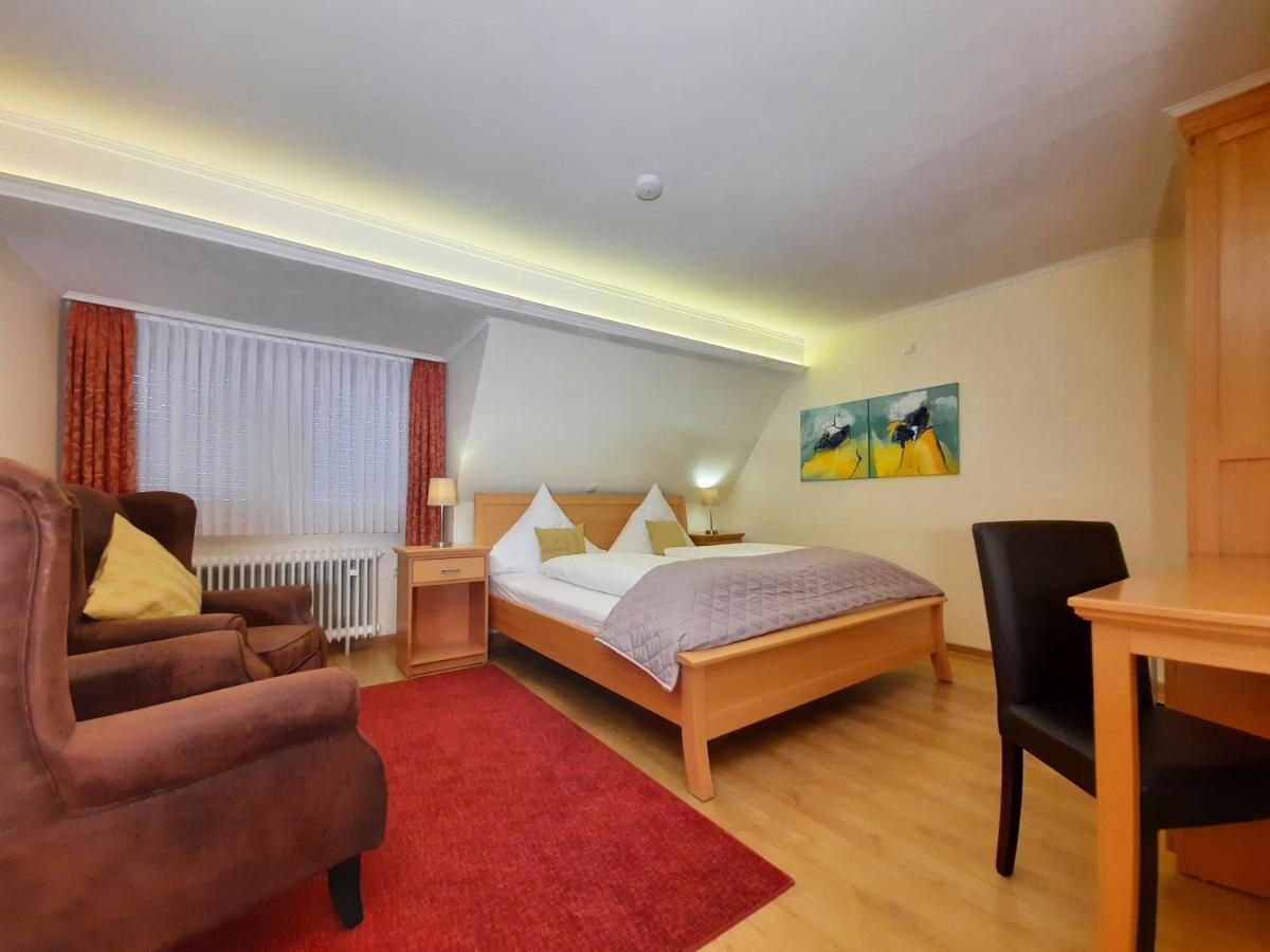 Hotel Vier Spitzen Lauenforde Екстериор снимка
