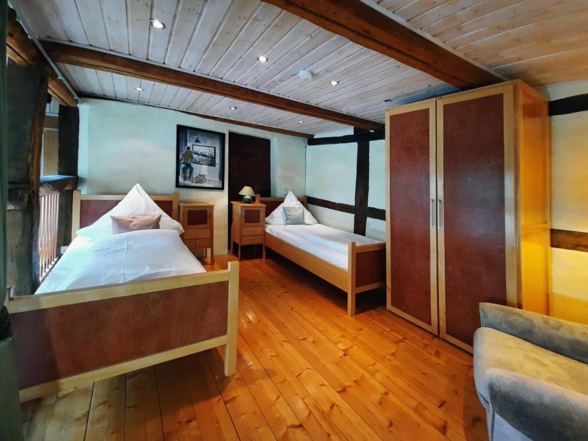 Hotel Vier Spitzen Lauenforde Екстериор снимка